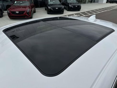 Used 2022 Chevrolet Malibu LT w/ Redline Edition FWD image 13