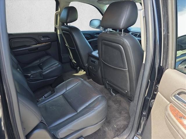 Used 2012 GMC Yukon XL Denali AWD/4WD image 11