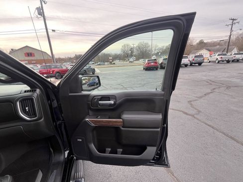 Used 2019 Chevrolet Silverado 1500 High Country w/ Trailer Camera Package image 16