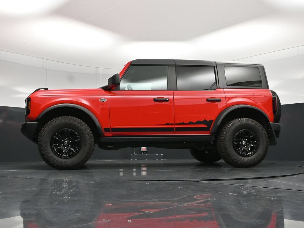 Certified 2022 Ford Bronco Wildtrak AWD/4WD image 57