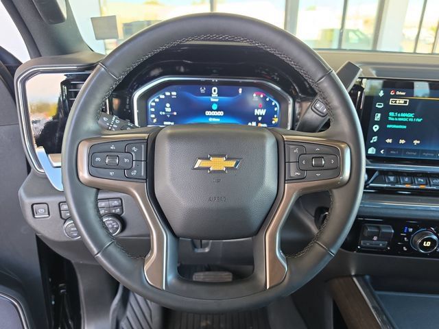 Used 2024 Chevrolet Silverado 3500 High Country w/ Technology Package AWD/4WD image 22
