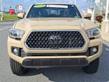 Certified 2018 Toyota Tacoma TRD Off-Road image 3