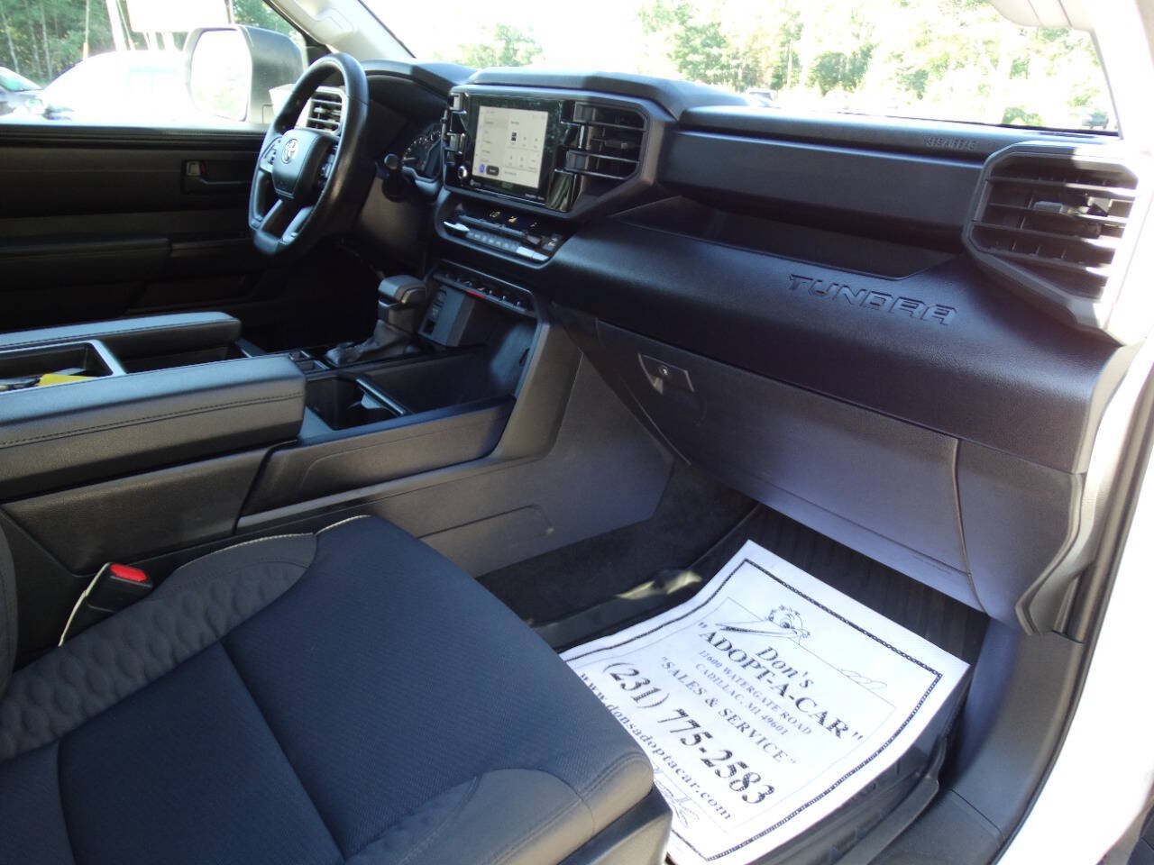 Used 2022 Toyota Tundra 4x4 CrewMax SR image 36