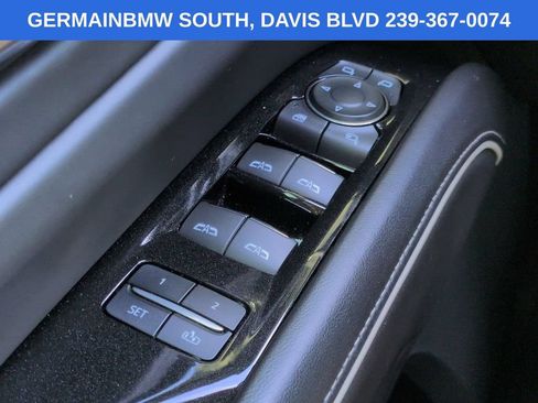 Used 2022 Cadillac Escalade Sport Platinum AWD/4WD image 27