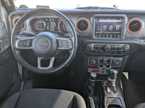 Used 2022 Jeep Gladiator Mojave w/ Cold Weather Group AWD/4WD image 24