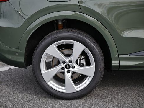 New 2025 Audi Q5 2.0T Premium Plus image 6