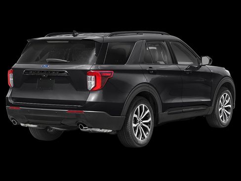 Used 2022 Ford Explorer ST-Line w/ Class IV Trailer Tow Package RWD image 2