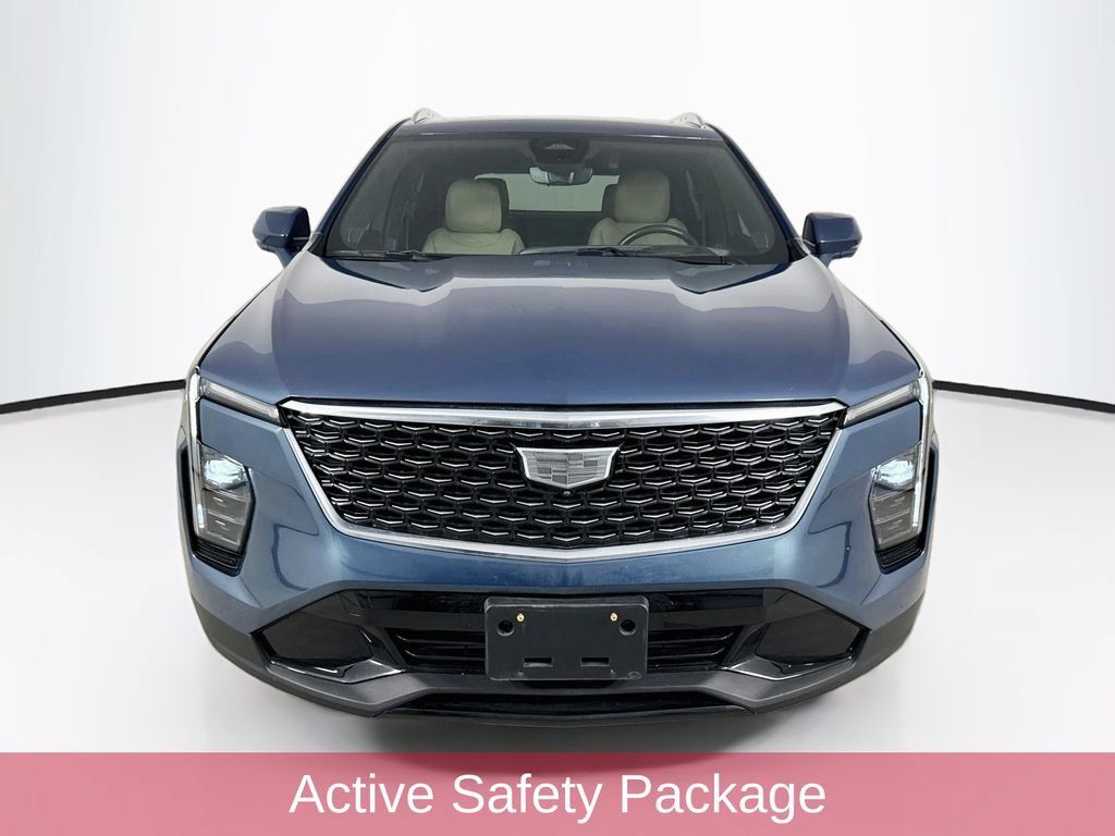 Used 2024 Cadillac XT4 Premium Luxury w/ Active Safety Package FWD image 2