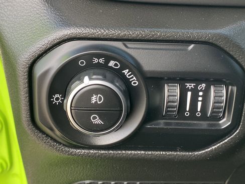 Used 2021 Jeep Gladiator Rubicon image 14