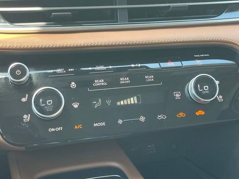 Certified 2022 INFINITI QX60 Sensory w/ Vision Package FWD image 18