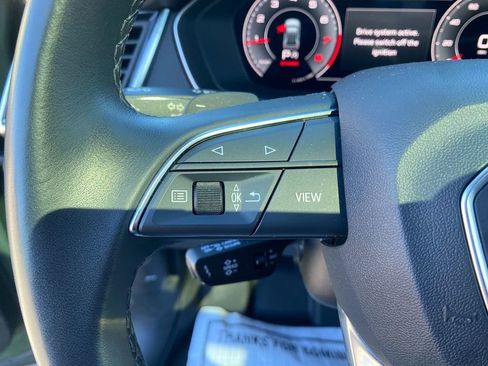 Used 2021 Audi Q5 Prestige w/ Prestige Package image 16