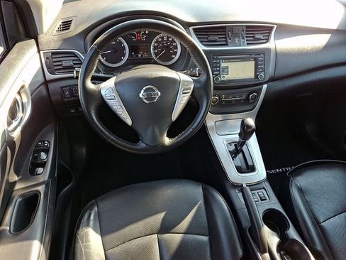 Used 2015 Nissan Sentra SR w/ SR Premium Package FWD image 2