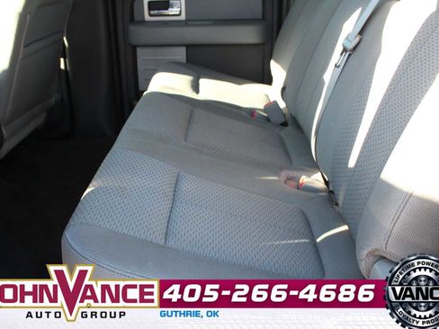 Used 2011 Ford F150 XLT w/ XLT Chrome Pkg image 20