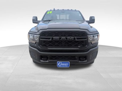 Used 2024 RAM 3500 Tradesman AWD/4WD image 9