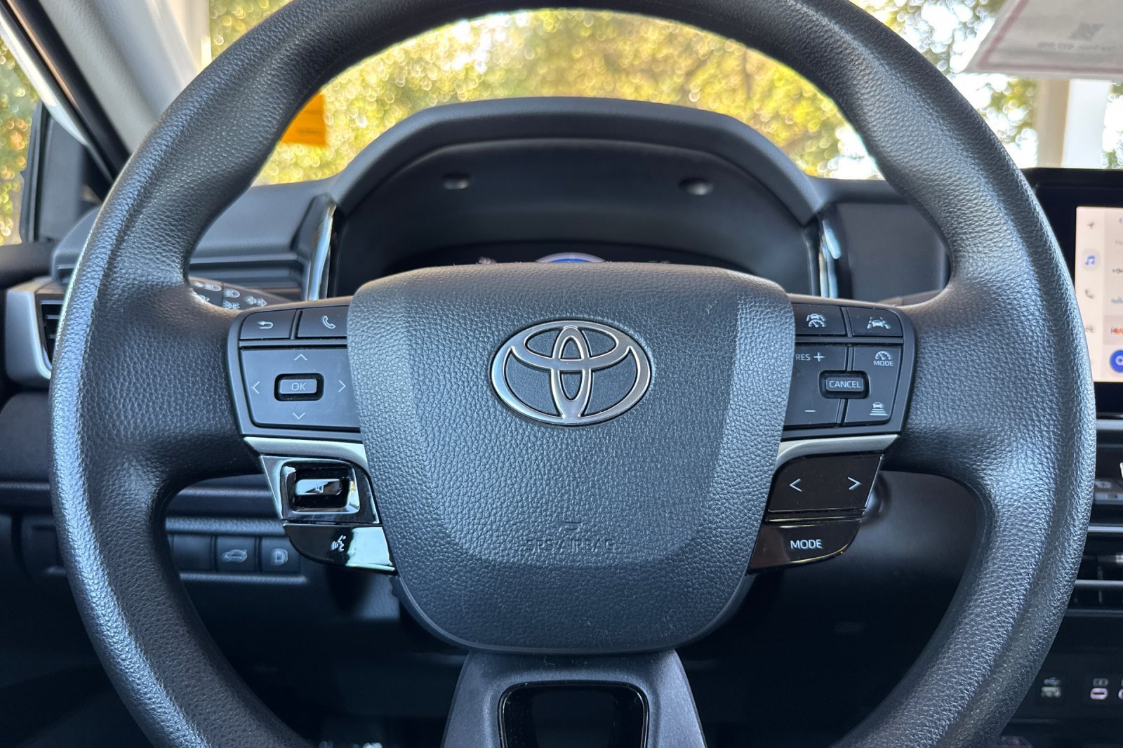 Certified 2025 Toyota Camry LE FWD image 27