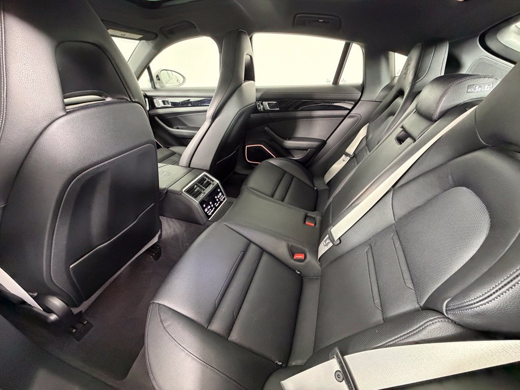 Certified 2023 Porsche Panamera RWD image 41