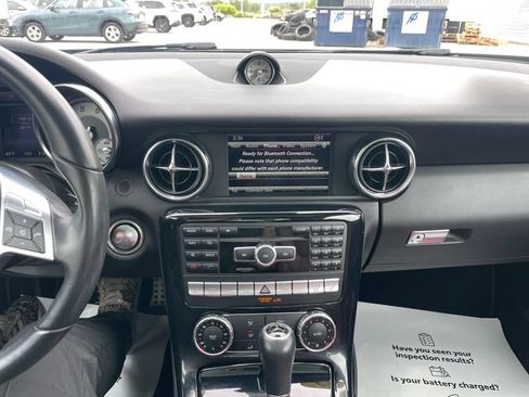 Used 2014 Mercedes-Benz SLK 350 image 23