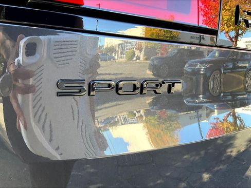 New 2025 Land Rover Range Rover Sport Dynamic SE image 26