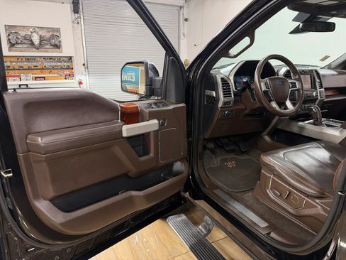 Used 2016 Ford F150 King Ranch w/ Equipment Group 601A Luxury AWD/4WD image 11