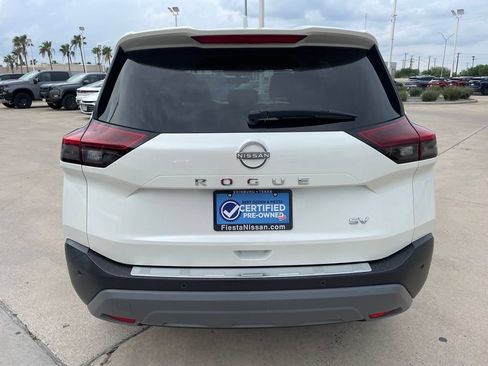 Used 2023 Nissan Rogue SV FWD image 6