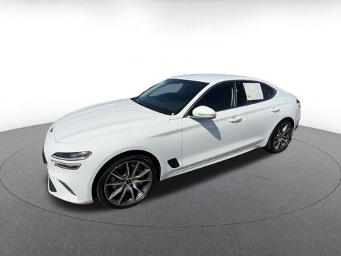Used 2026 Genesis G70 2.5T RWD image 9