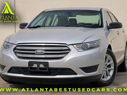 Used 2015 Ford Taurus SE