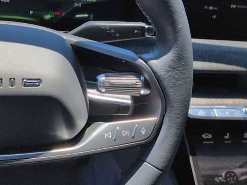 Used 2025 Lucid Air Touring AWD/4WD image 20