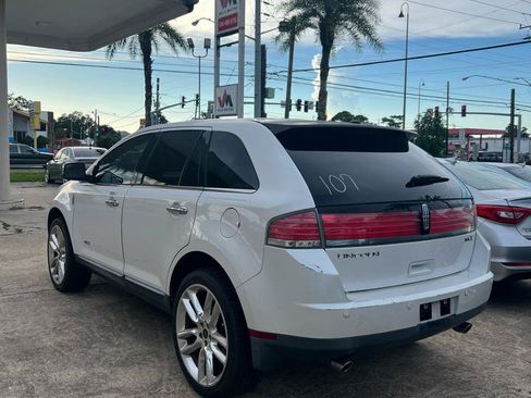 Used 2010 Lincoln MKX 2WD image 4
