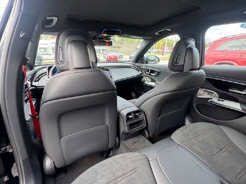 New 2026 Mercedes-Benz E 53 AMG e 4MATIC Sedan image 17