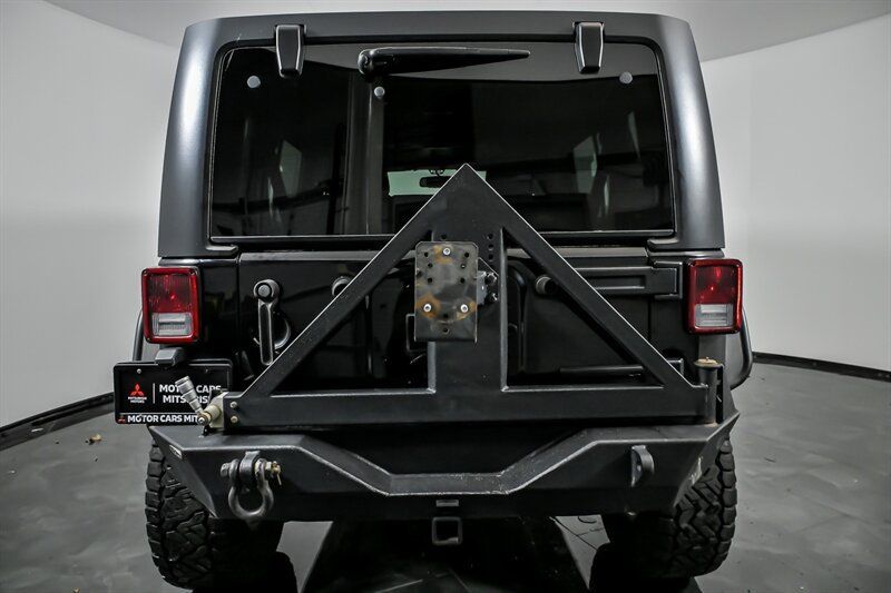 Used 2014 Jeep Wrangler Unlimited Sport w/ Quick Order Package 24S AWD/4WD image 9