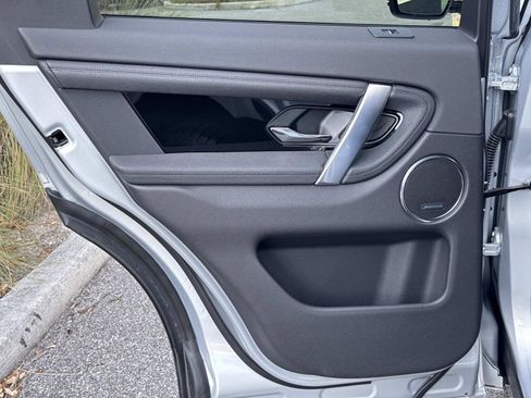 Certified 2025 Land Rover Discovery Sport S image 13