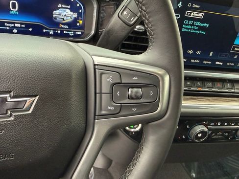 Used 2023 Chevrolet Silverado 1500 RST image 16