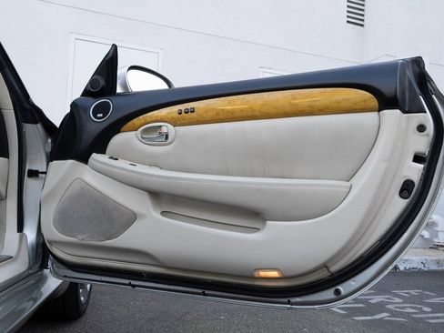 Used 2003 Lexus SC 430 Base image 29