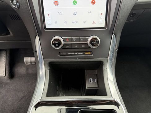 Certified 2023 Ford Edge Titanium image 17