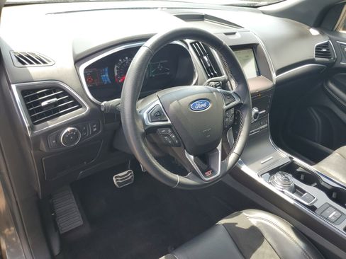 Used 2020 Ford Edge ST w/ Equipment Group 401A AWD/4WD image 14