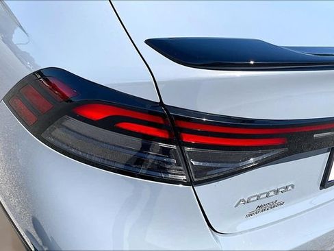 Used 2023 Honda Accord Sport image 21