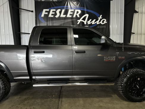 Used 2018 RAM 2500 Tradesman w/ Chrome Appearance Group AWD/4WD image 39