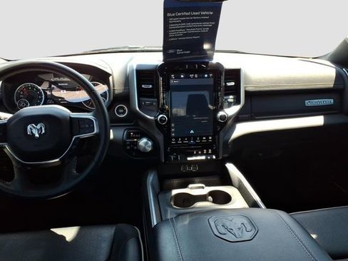 Used 2023 RAM 1500 Laramie AWD/4WD image 12