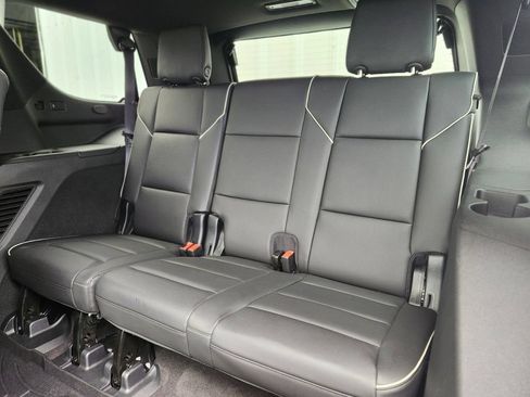 Used 2022 Cadillac Escalade Sport w/ Touring Package AWD/4WD image 16