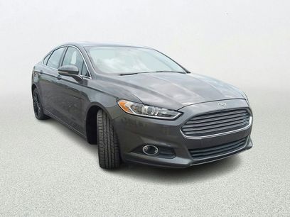 Used 2016 Ford Fusion SE w/ Equipment Group 202A