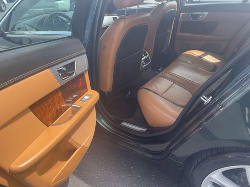 Used 2015 Jaguar XF Portfolio RWD image 11