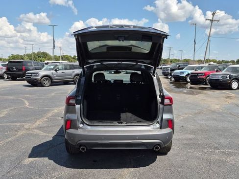 Used 2024 Ford Escape ST-Line w/ Tech Pack #1 FWD image 7