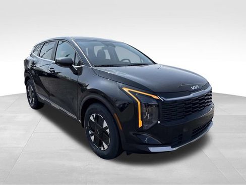 New 2026 Kia Sportage LX FWD image 1