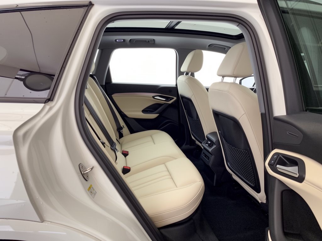 Certified 2025 Audi Q6 e-tron Premium w/ Convenience Package RWD image 29