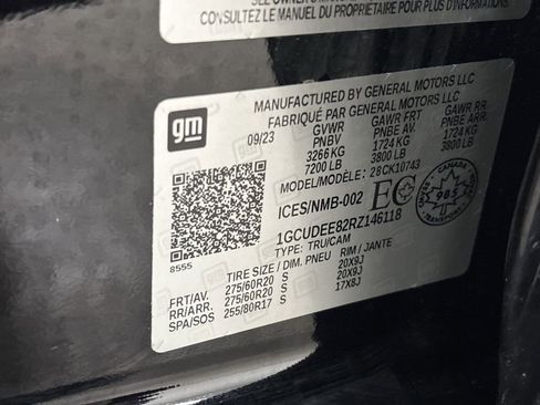 Used 2024 Chevrolet Silverado 1500 RST image 14