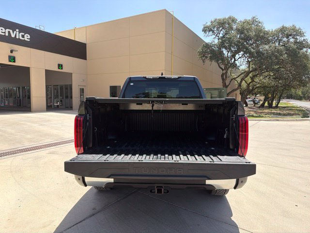 Used 2022 Toyota Tundra Limited AWD/4WD image 4