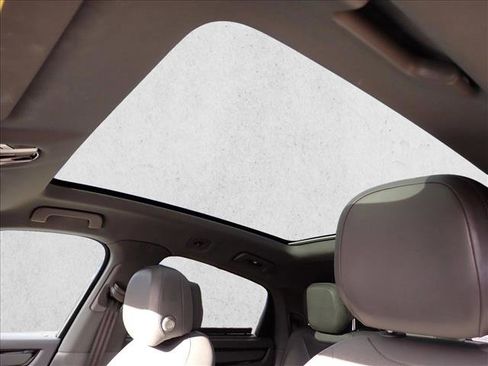 Used 2021 Porsche Cayenne image 17