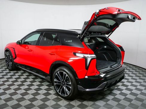 Used 2026 Chevrolet Blazer EV SS AWD/4WD image 33
