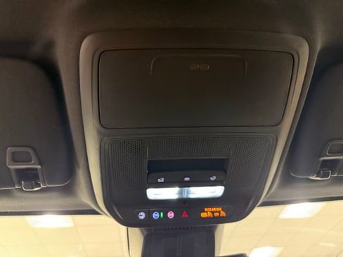 New 2026 GMC Terrain Elevation w/ Elevation Premium Package image 21