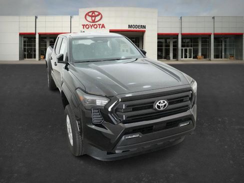 New 2025 Toyota Tacoma SR5 image 31